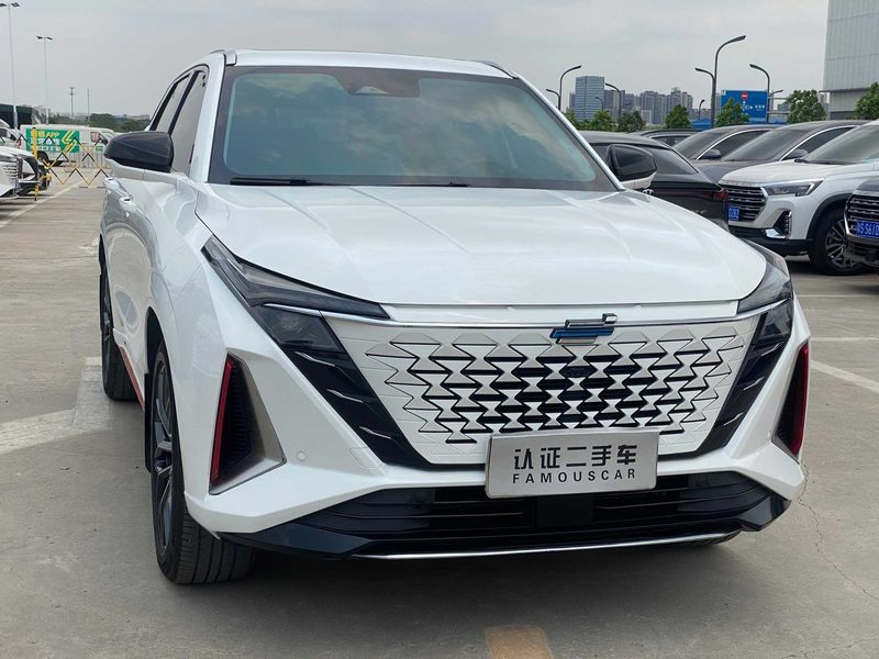 Changan Oshan Z6